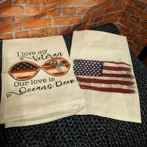 Patriotic Kitchen Towel Set - White and Brown